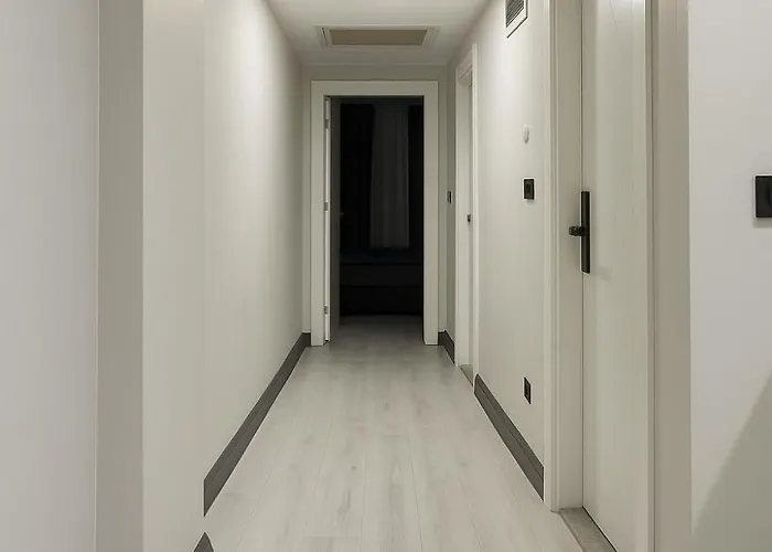 D-east Signature Κωνσταντινούπολη